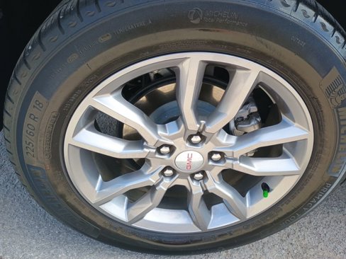 Certified 2022 GMC Terrain SLT image 10