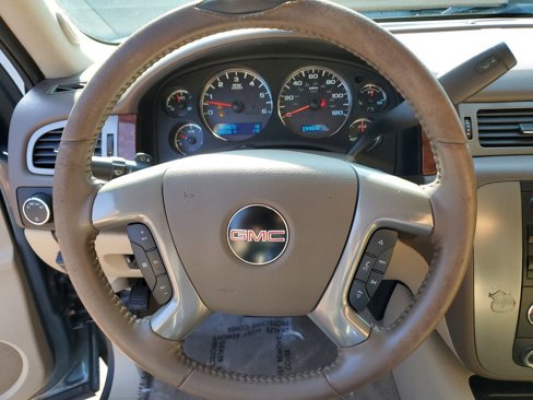 Used 2011 GMC Sierra 2500 SLT image 17