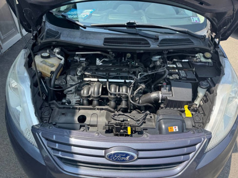 Used 2013 Ford Fiesta S image 8