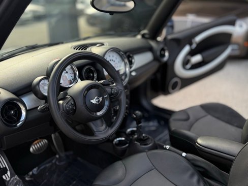 Used 2013 MINI Cooper S image 23