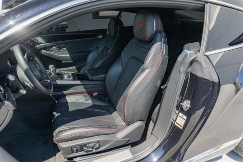 Used 2020 Bentley Continental GT V8 image 11