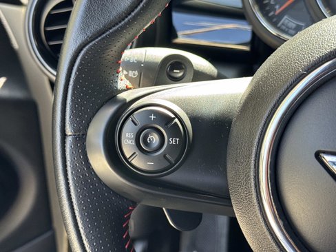 Used 2019 MINI Cooper S w/ Signature Upholstery Package image 13