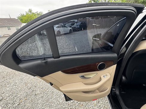 Used 2015 Mercedes-Benz C 300 Sedan image 26