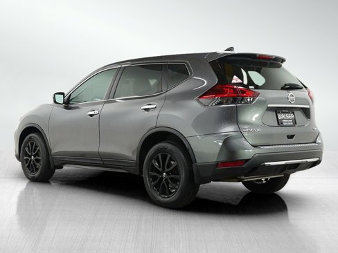 Used 2017 Nissan Rogue SV w/ Midnight Edition Package image 3