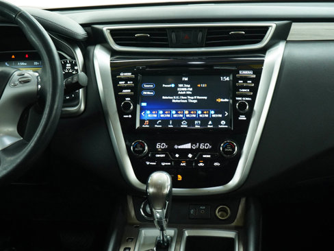 Used 2018 Nissan Murano SV image 14