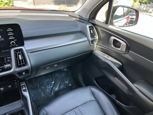 Used 2021 Kia Sorento S w/ Panoramic Sunroof Package image 37