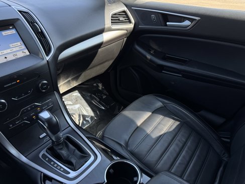 Used 2017 Ford Edge SEL w/ Equipment Group 201A image 19