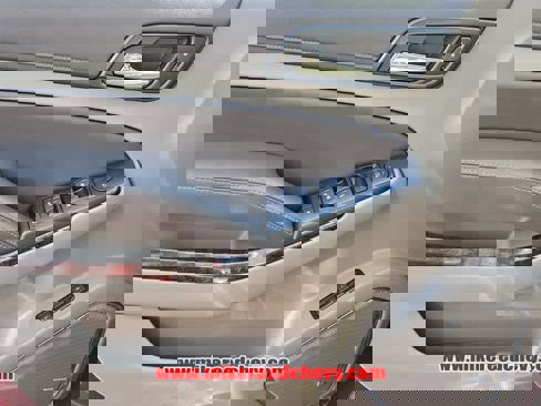 Used 2019 Chevrolet Tahoe LT image 25