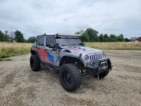 Used 2013 Jeep Wrangler Unlimited Sport image 3