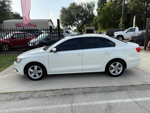 Used 2014 Volkswagen Jetta TDI image 9