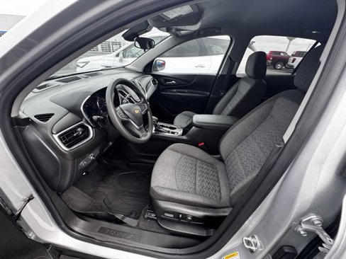 Used 2022 Chevrolet Equinox LT w/ LPO, Floor Liner Package image 6