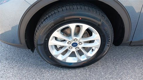 Used 2020 Ford Escape SE image 11