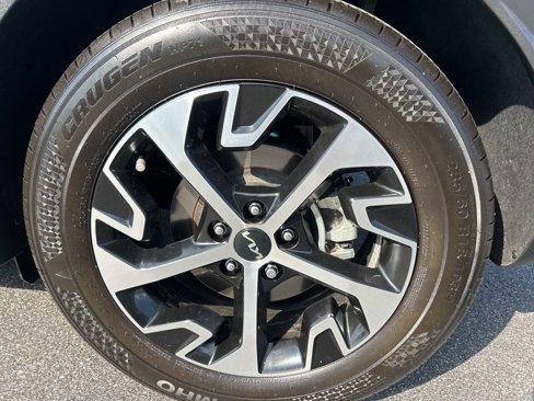 Used 2023 Kia Sportage EX image 14