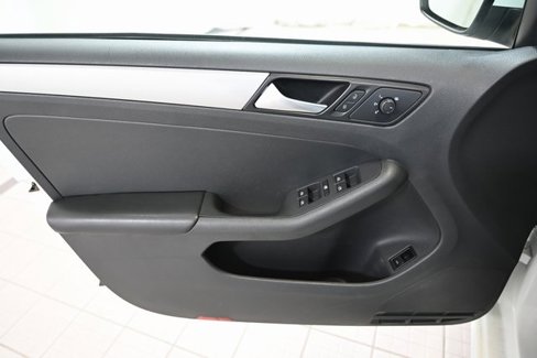 Used 2018 Volkswagen Jetta S image 20