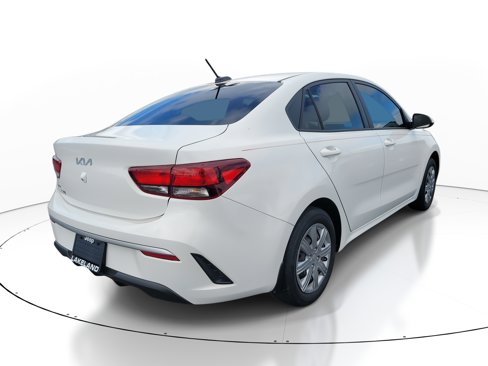 Used 2022 Kia Rio S image 4