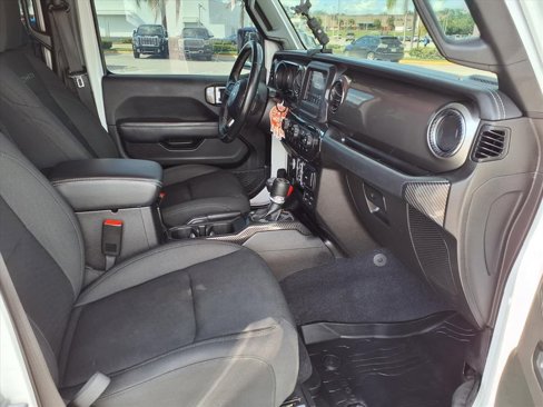 Used 2020 Jeep Wrangler Unlimited Sahara w/ LED Lighting Group image 13