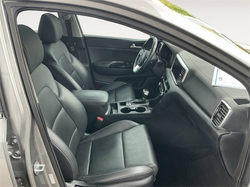 Used 2022 Kia Sportage EX image 12
