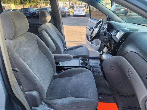 Used 2004 Toyota Sienna LE image 14
