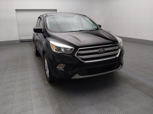 Used 2017 Ford Escape SE image 14