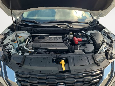 Used 2023 Nissan Rogue SV image 27