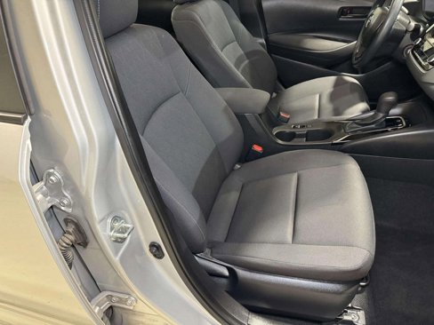 Used 2024 Toyota Corolla LE image 23