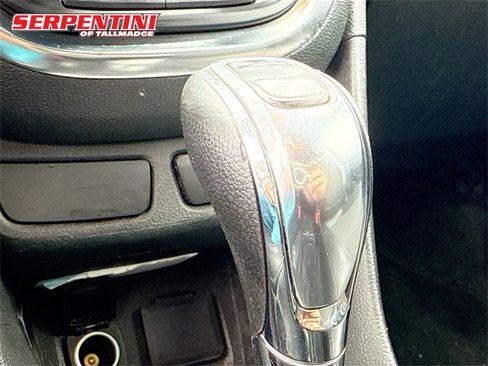 Used 2014 Buick Encore FWD image 18