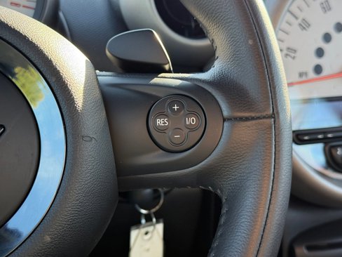 Used 2011 MINI Cooper Countryman S image 12