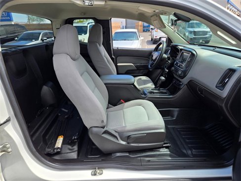 Used 2018 Chevrolet Colorado W/T w/ WT Convenience Package image 19