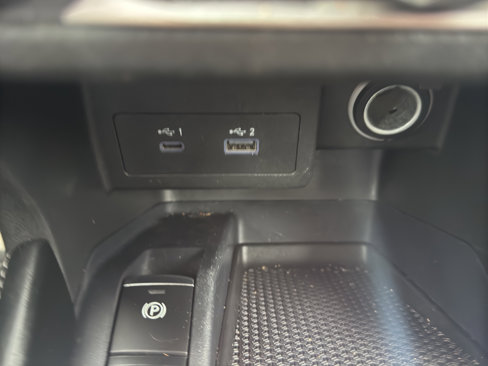 Used 2024 Nissan Kicks SV image 18