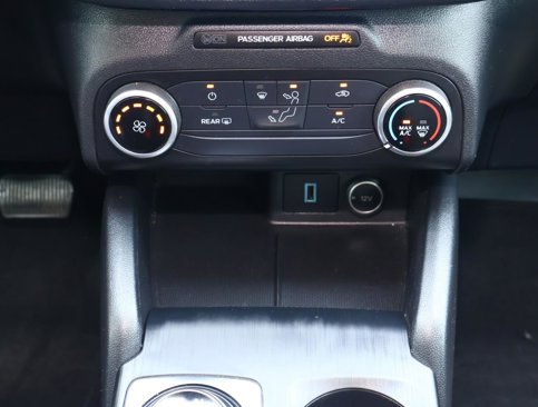 Used 2020 Ford Escape S image 27