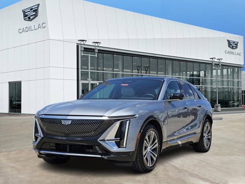 New 2025 Cadillac Lyriq Luxury image 4