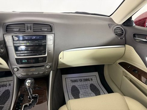 Used 2011 Lexus IS 250 image 32