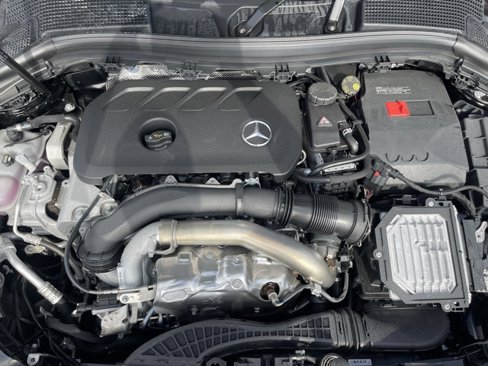 New 2025 Mercedes-Benz GLA 250 image 27