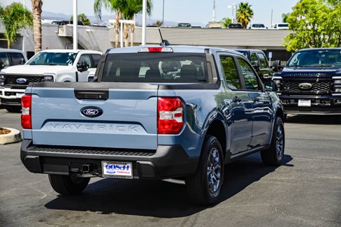 New 2025 Ford Maverick XLT image 4