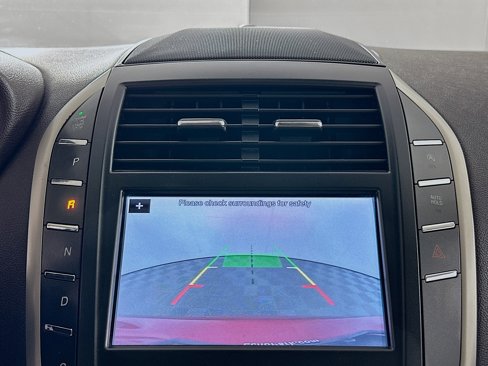Used 2017 Lincoln MKC Premiere image 21