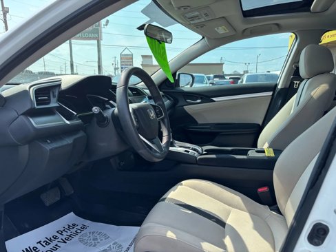 Used 2017 Honda Civic EX image 4