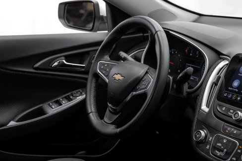 Used 2021 Chevrolet Malibu RS image 23