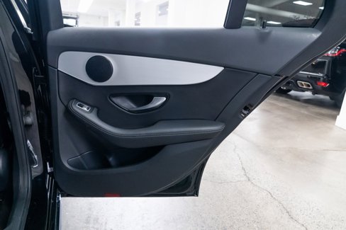 Used 2021 Mercedes-Benz C 300 Sedan image 21