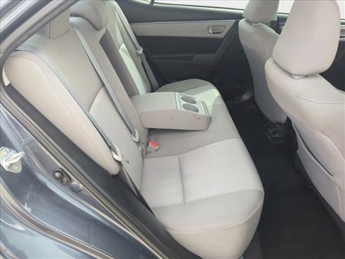 Used 2015 Toyota Corolla LE image 20