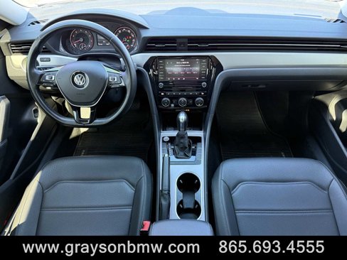 Used 2020 Volkswagen Passat 2.0T SE image 13