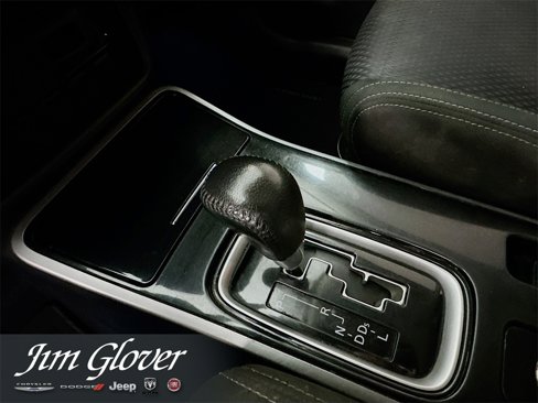 Used 2017 Mitsubishi Outlander SE image 32