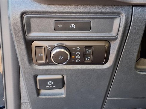 New 2025 Ford F150 XL w/ Equipment Group 103A High image 9