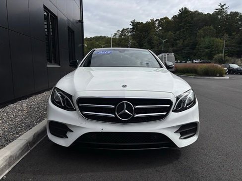 Used 2020 Mercedes-Benz E 350 4MATIC Sedan image 9