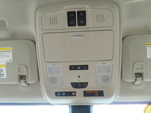 Used 2019 Buick Envision Essence image 17