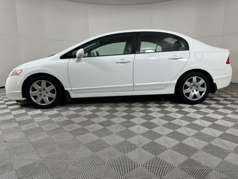Used 2010 Honda Civic LX image 2