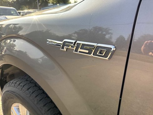 Used 2012 Ford F150 XLT w/ XLT Chrome Pkg image 16