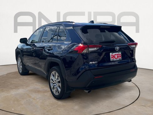 Used 2024 Toyota RAV4 XLE Premium image 8