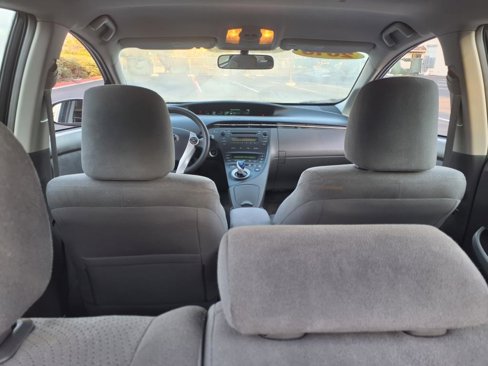 Used 2010 Toyota Prius Two image 11