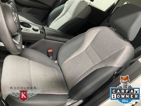 Used 2022 Nissan Rogue S image 12
