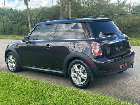 Used 2013 MINI Cooper Hardtop image 6